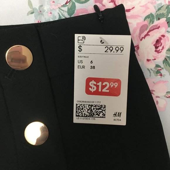 SOLD ON DEPOP ~High waisted Sailor Shorts - Picture 2 of 2